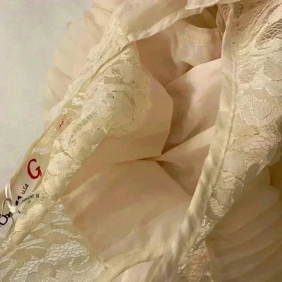 Umgee Women’s Lace Ruffles Sleeveless Elegant Party Loose Cream Mini Dress NEW - Picture 8 of 14